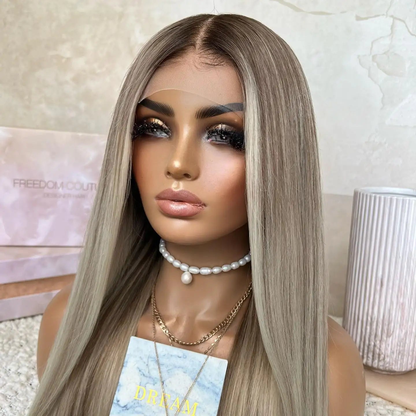 QW Straight Blonde Ombre Lace Front Wig